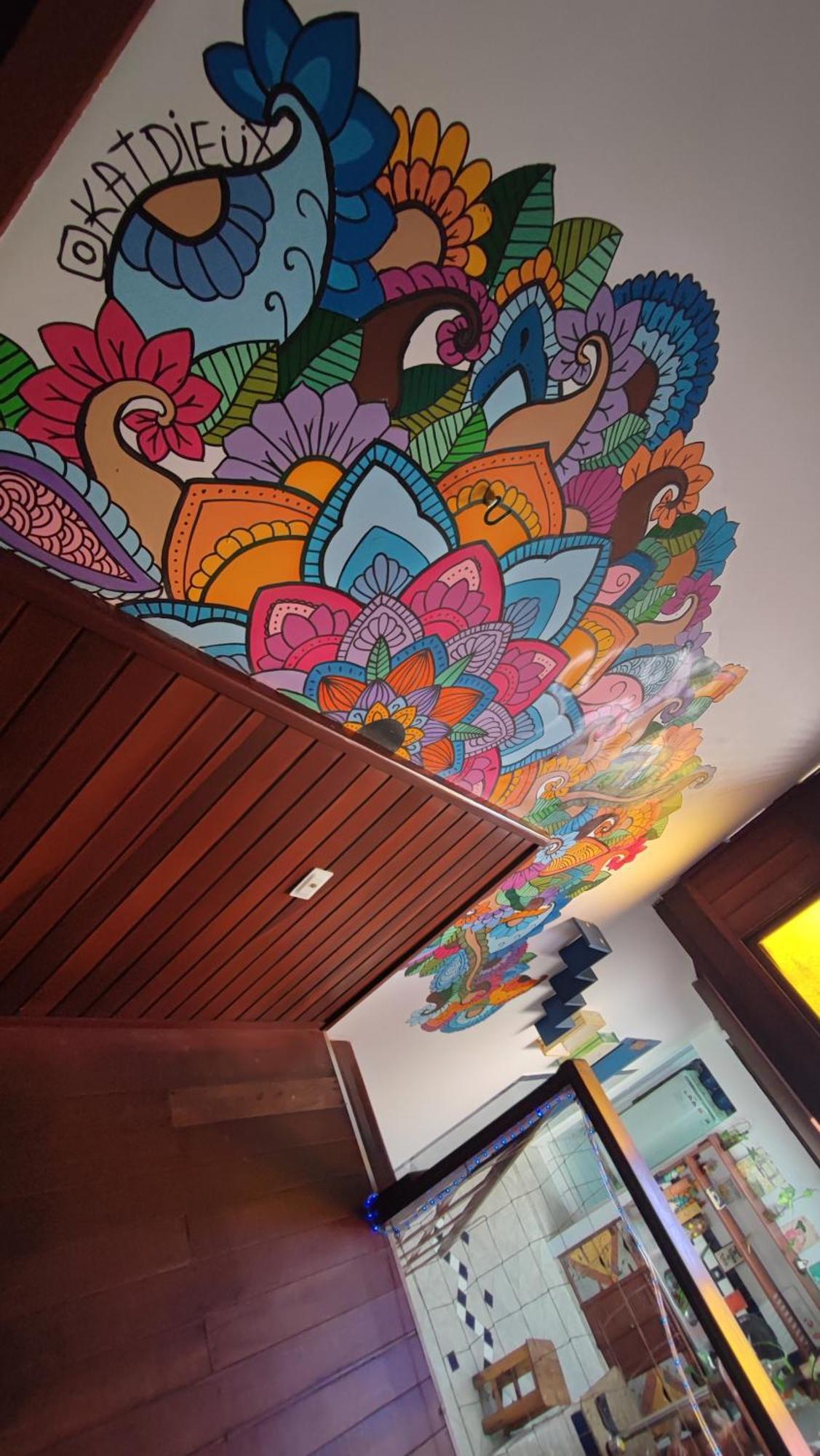 Ganesha Inn *